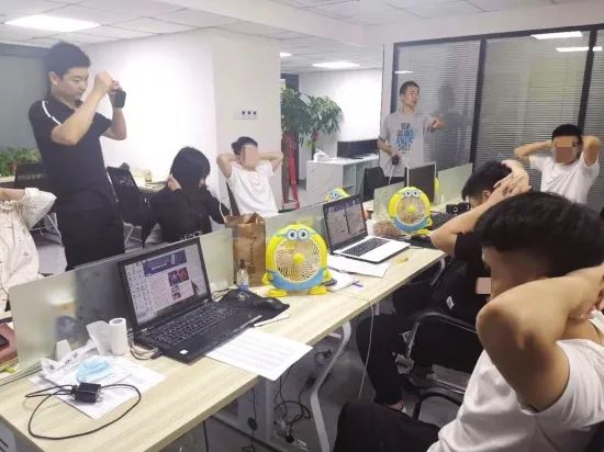 “賣(mài)茶女”換劇本了！裝成長(zhǎng)沙單親媽媽賣(mài)廉價(jià)鐵皮石斛，價(jià)格翻了10多倍