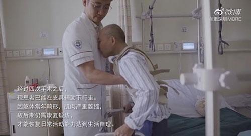 身體被敲斷4次的折疊人出院，打開折疊人生(圖14)